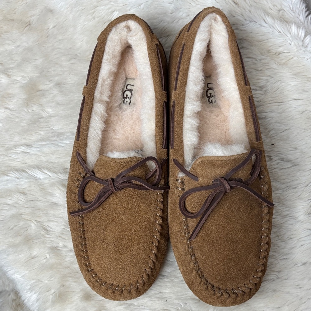 UGG Womens Chestnut Brown Suede Moccasin Slippers - Picture 3 of 4